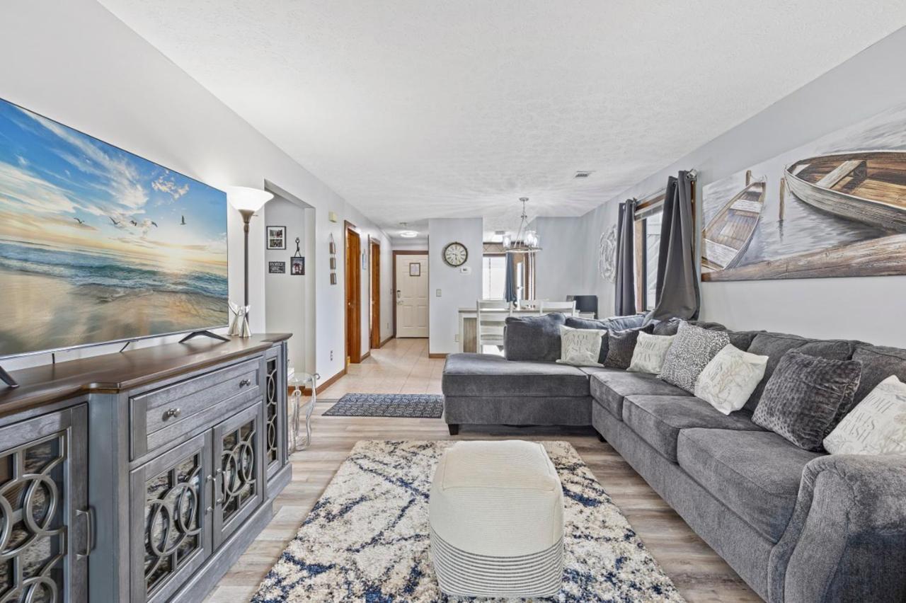 Spacious Modern Condo - 1St Floor - One Block To The Beach 默特尔比奇 外观 照片